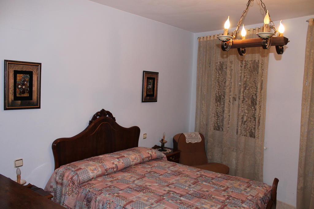 Villa Casa De La Virginia Valdealgorfa Zimmer foto